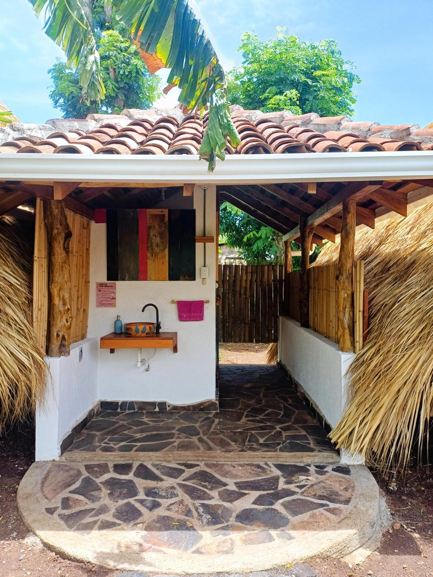 La Urraca Loca Hostel Balgue Eksteriør billede